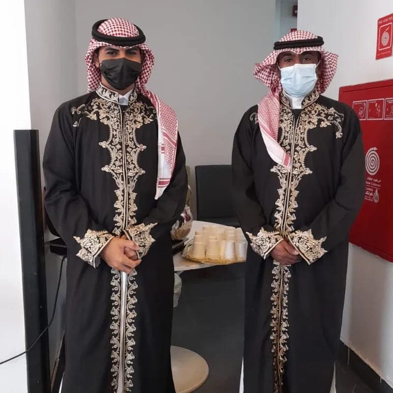 لماذا تختار قهوجيين الرياض لمناسبتك؟