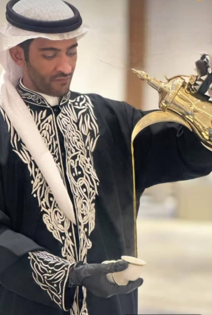 قهوجى ضيافة عربية أصيلة للمناسبات الرسمية في الرياض